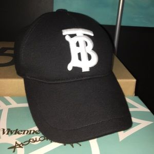 Woman’s Burberry Hat